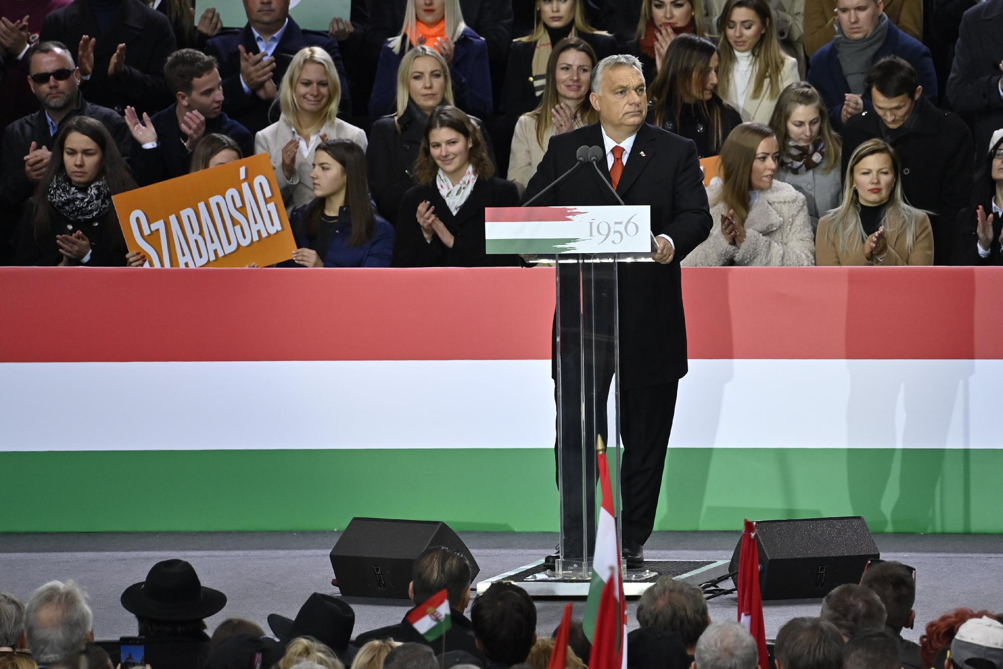 Október 23. - Megemlékezés az Erzsébet téren - Orbán Vikto